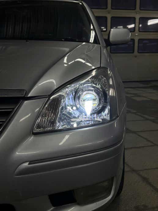 Тюнинг оптики на Toyota Premio
