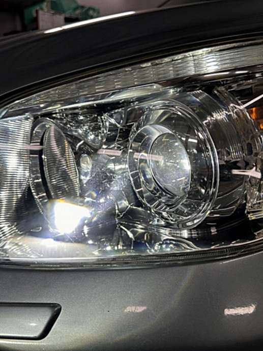 Тюнинг оптики на Toyota RAV4